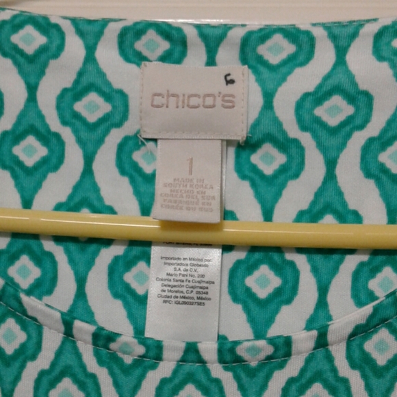 A woman's top in excellent condition from Chico - Picture 2 of 3